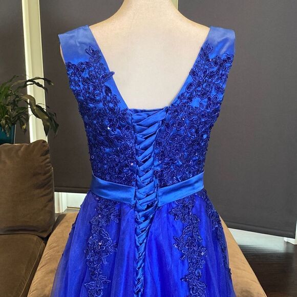 Women’s Blue Full Length Prom Party Dress with Small Train & Corset Back Size 6 - Picture 7 of 12